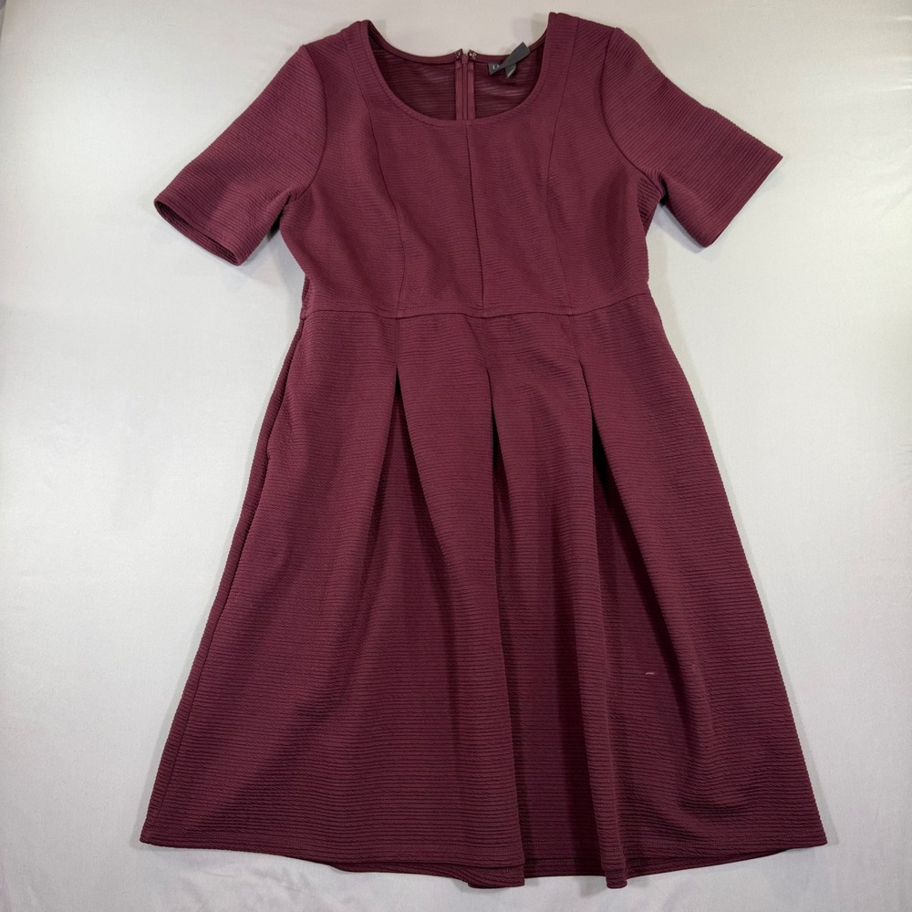Lane Bryant Fit & Flare Dress 14/16 Burgundy Textured Ripple Knit Fall Holiday